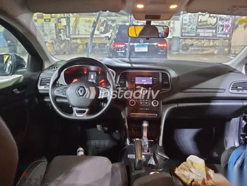 رينو ميجان 2022 أسود مستعملة للبيع - 5