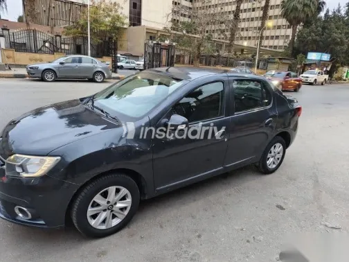 رينو لوجان 2019 أسود مستعملة للبيع - 2