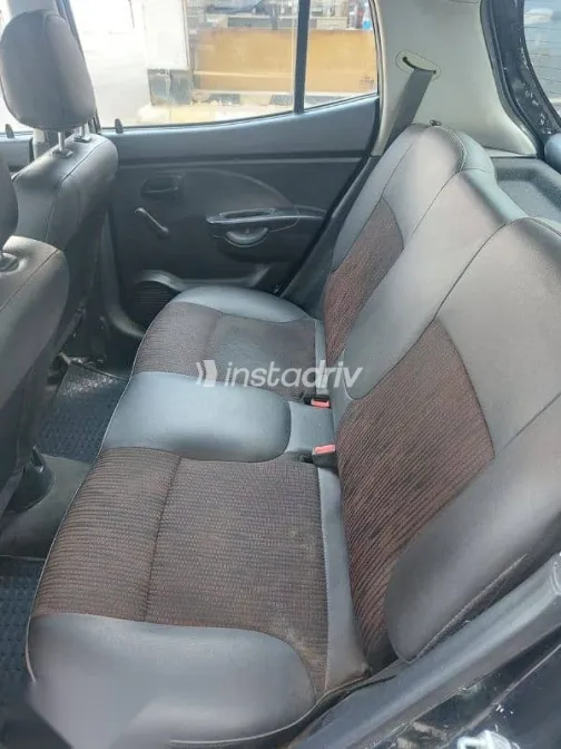 كيا بيكانتو 2010 أسود مستعملة للبيع - 4