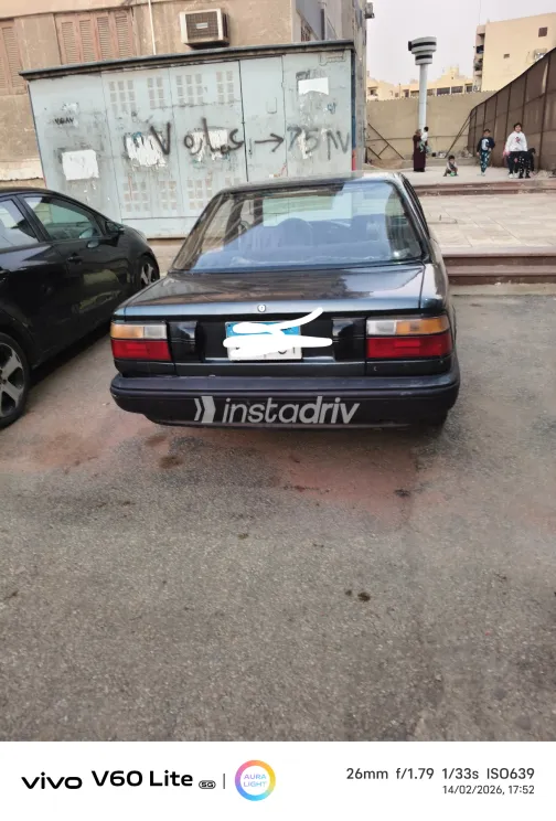 تويوتا كورولا 1989 أبيض مستعملة للبيع - 3