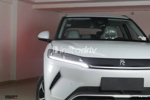 بى واى دى‬ يوان اب 2025 أبيض مستعملة للبيع - 8