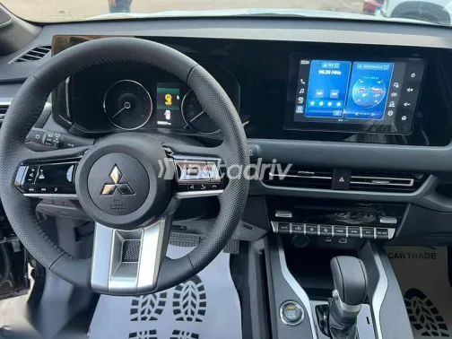 ميتسوبيشي اوت لاندر 2026 أسود جديدة للبيع - 6