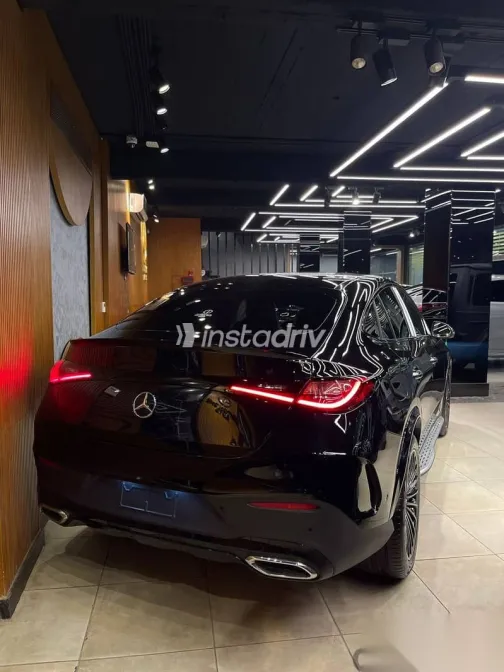 مرسيدس GLC 300 2026 أسود جديدة للبيع - 2