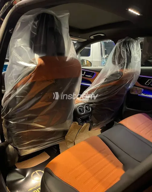 مرسيدس GLC 300 2026 أسود جديدة للبيع - 9