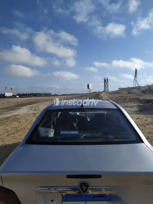 بروتون واجا 2005 فضي مستعملة للبيع - 4