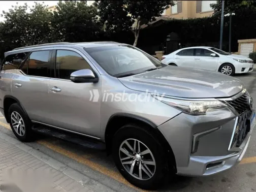 Toyota Fortuner 2021 Silver Used for Sale - 1
