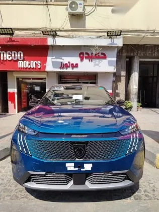 بيجو 3008 2026 أزرق غامق جديدة للبيع
