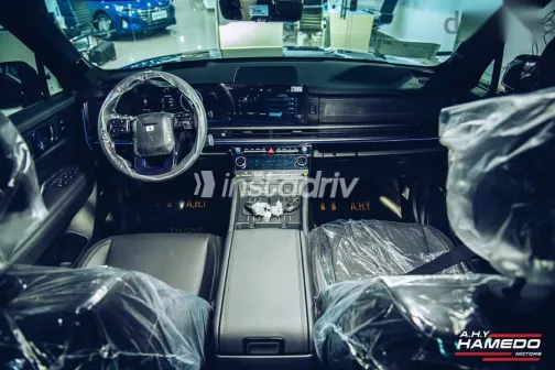 هيونداي سانتافى 2025 أسود جديدة للبيع - 5