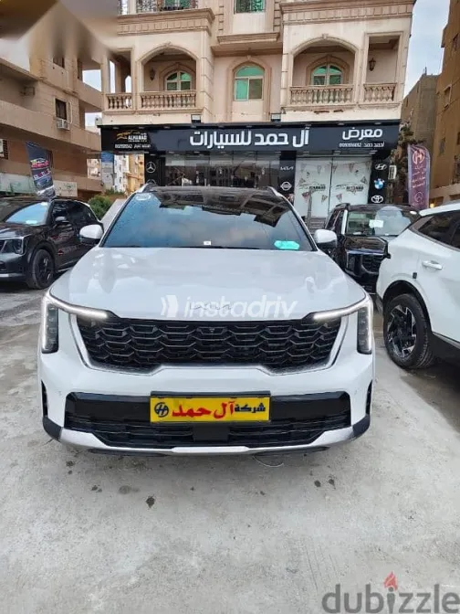 Kia Sorento 2025 White Used for Sale - 1