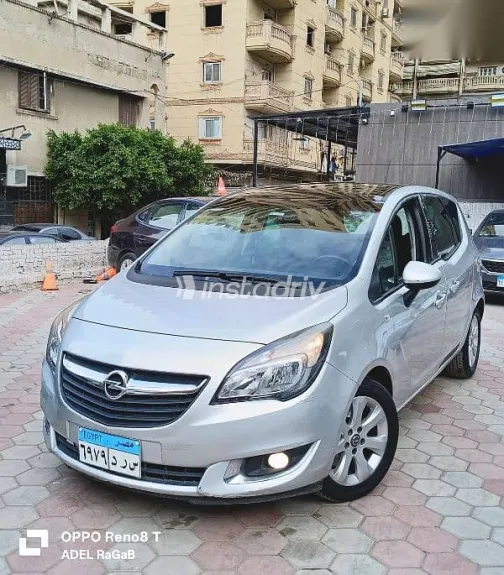 اوبل ميريفا 2016 فضي مستعملة للبيع - 1