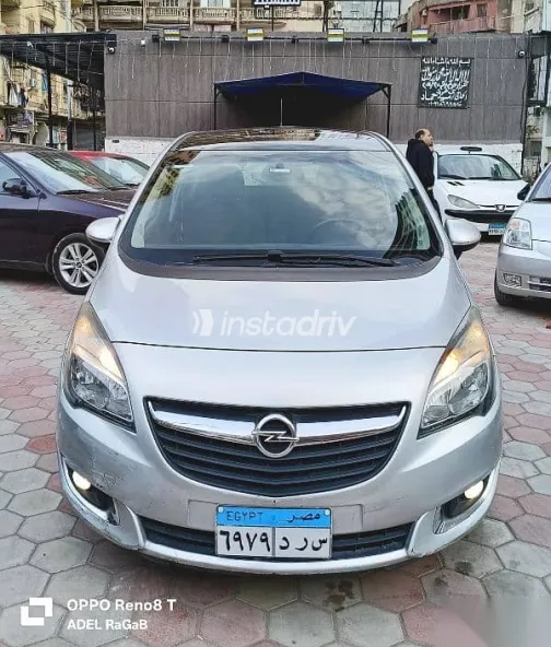 اوبل ميريفا 2016 فضي مستعملة للبيع - 2