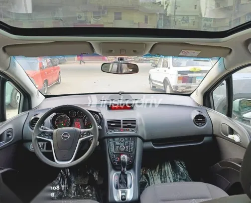 اوبل ميريفا 2016 فضي مستعملة للبيع - 4