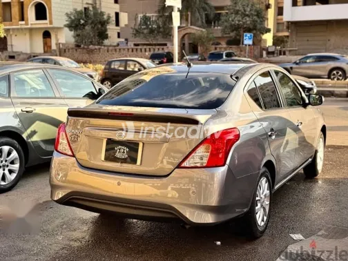 نيسان صنى 2026 بني مستعملة للبيع - 4