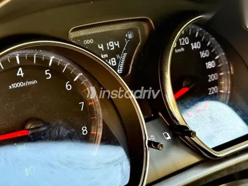 نيسان صنى 2026 بني مستعملة للبيع - 6