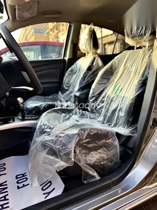 نيسان صنى 2026 بني مستعملة للبيع - 8