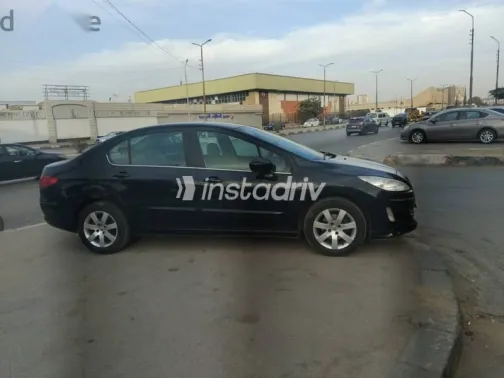 بيجو 408 2012 أسود مستعملة للبيع - 3