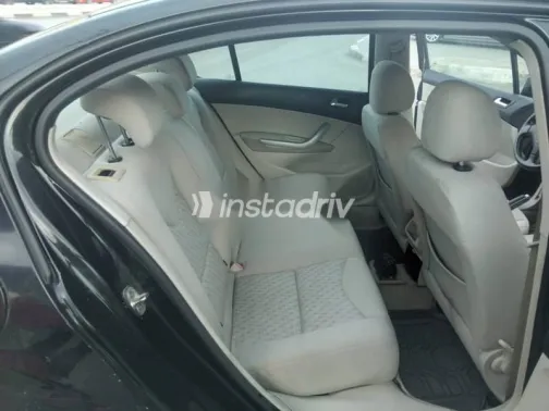 بيجو 408 2012 أسود مستعملة للبيع - 5