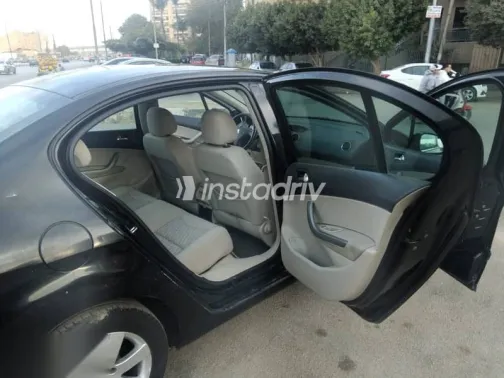 بيجو 408 2012 أسود مستعملة للبيع - 6