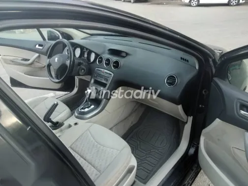 بيجو 408 2012 أسود مستعملة للبيع - 7