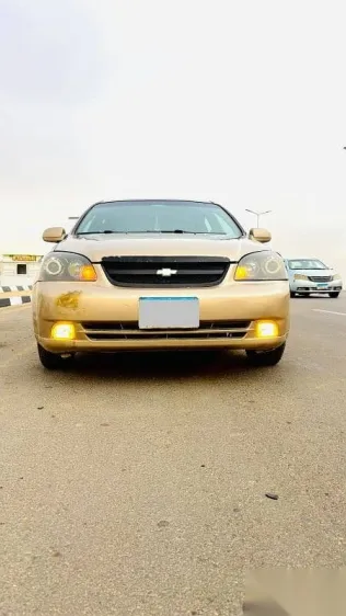 Chevrolet Optra 2008 Gold Used for Sale