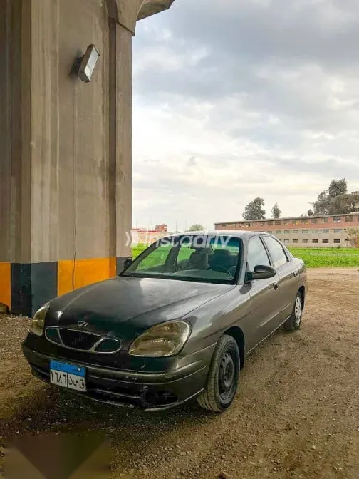 دايو نوبيرا 2000 رمادي مستعملة للبيع - 1