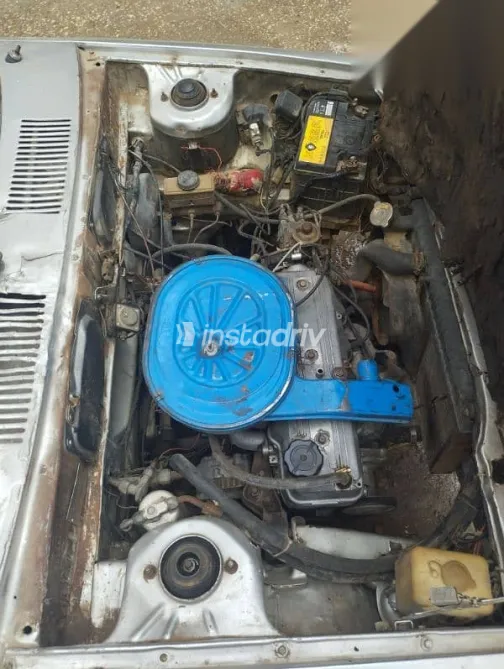 مازدا 323 1982 فضي مستعملة للبيع - 5