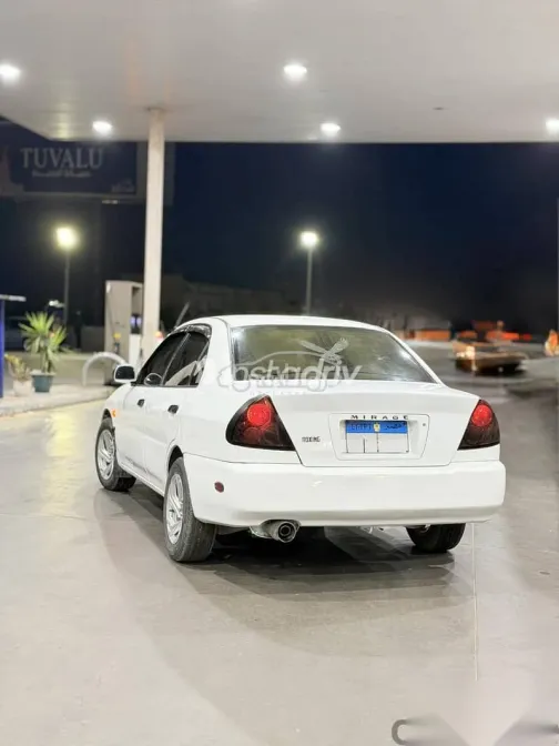 Mitsubishi Lancer 1999 White Used for Sale - 2