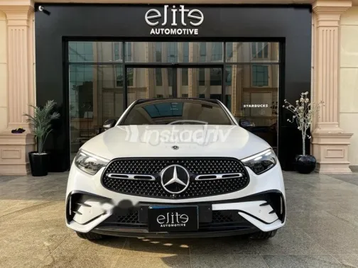 مرسيدس GLC 300 2025 أبيض مستعملة للبيع - 3