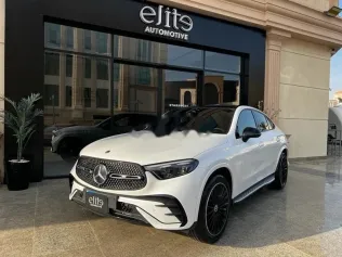 مرسيدس GLC 300 2025 أبيض مستعملة للبيع