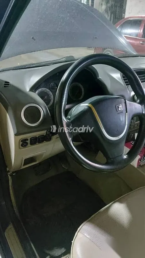 زوتى اكسبلوجن 2010 أبيض مستعملة للبيع - 5