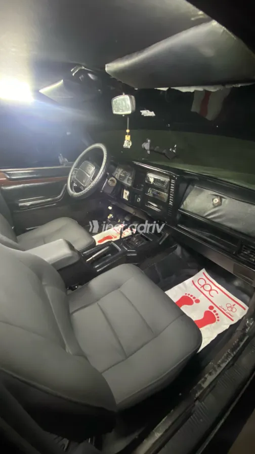 جيب شيروكي 1995 أبيض مستعملة للبيع - 8