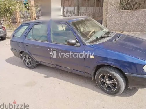 سكودا فيليشيا 1997 أزرق غامق مستعملة للبيع - 1