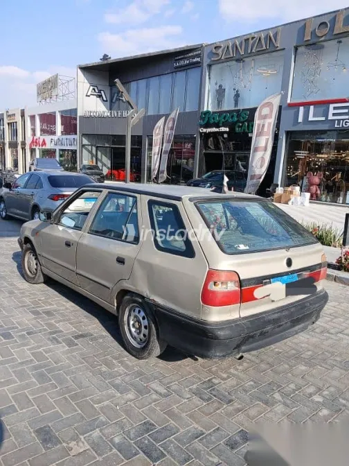 سكودا فيليشيا 1996 فضي مستعملة للبيع - 2