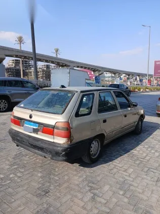 سكودا فيليشيا 1996 فضي مستعملة للبيع