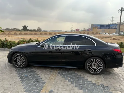 مرسيدس C 200 2023 أبيض مستعملة للبيع - 2