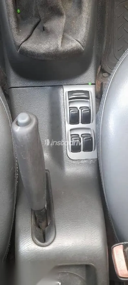 دايو جوليت 1999 ذهبي مستعملة للبيع - 6