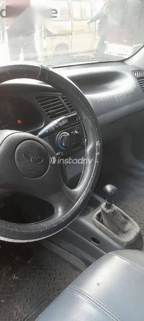 دايو جوليت 1999 ذهبي مستعملة للبيع - 8