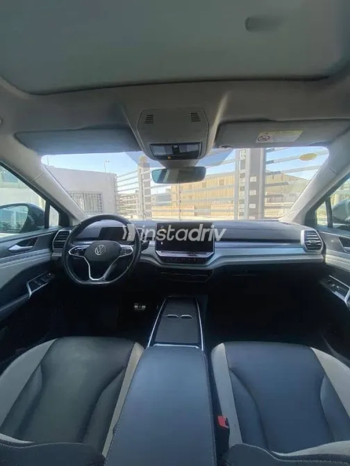 فولكس فاغن اي دي 6 2022 أزرق غامق مستعملة للبيع - 9