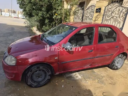 Renault Logan 2013 Red Used for Sale - 1