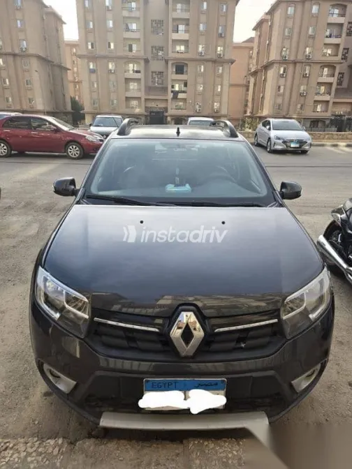 رينو سانديرو 2019 رمادي مستعملة للبيع - 1