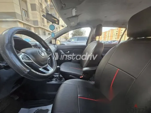 رينو سانديرو 2019 رمادي مستعملة للبيع - 7