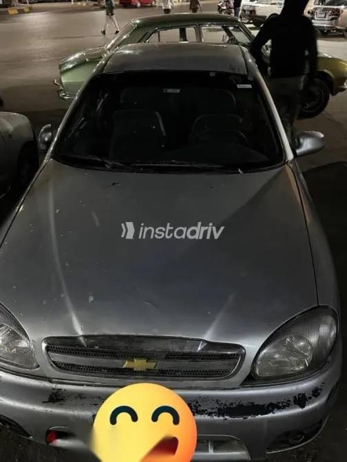 شيفروليه لانوس 2010 فضي مستعملة للبيع - 2