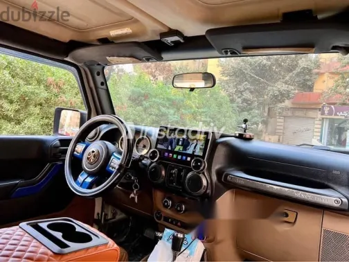 Jeep Wrangler 2011 White Used for Sale - 5