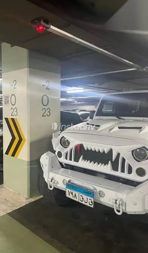 Jeep Wrangler 2011 White Used for Sale - 6