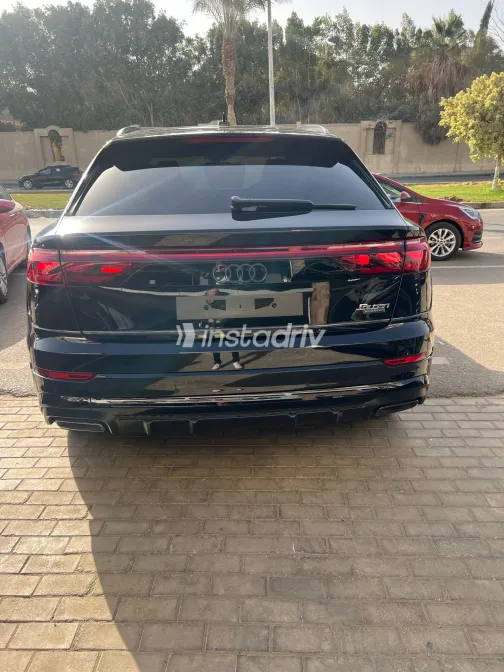 اودي Q8 2025 أبيض مستعملة للبيع - 5