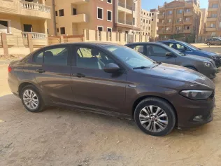 فيات تيبو 2021 أبيض مستعملة للبيع