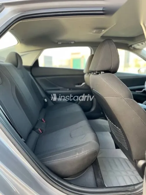 Hyundai Elantra 2021 Silver Used for Sale - 9