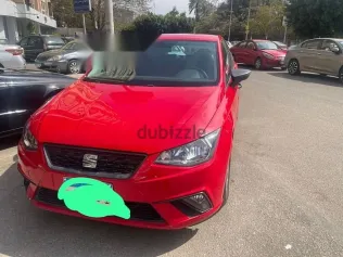 سيات ابيزا 2021 أحمر مستعملة للبيع