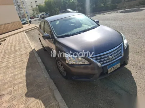 Nissan Sentra 2019 Gray Used for Sale - 5
