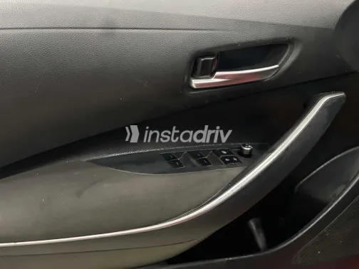 Toyota Corolla 2021 White Used for Sale - 2